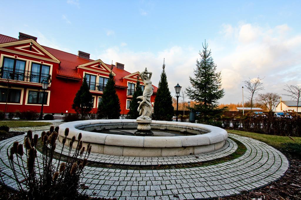 Hotel Milord Pultusk Exterior photo