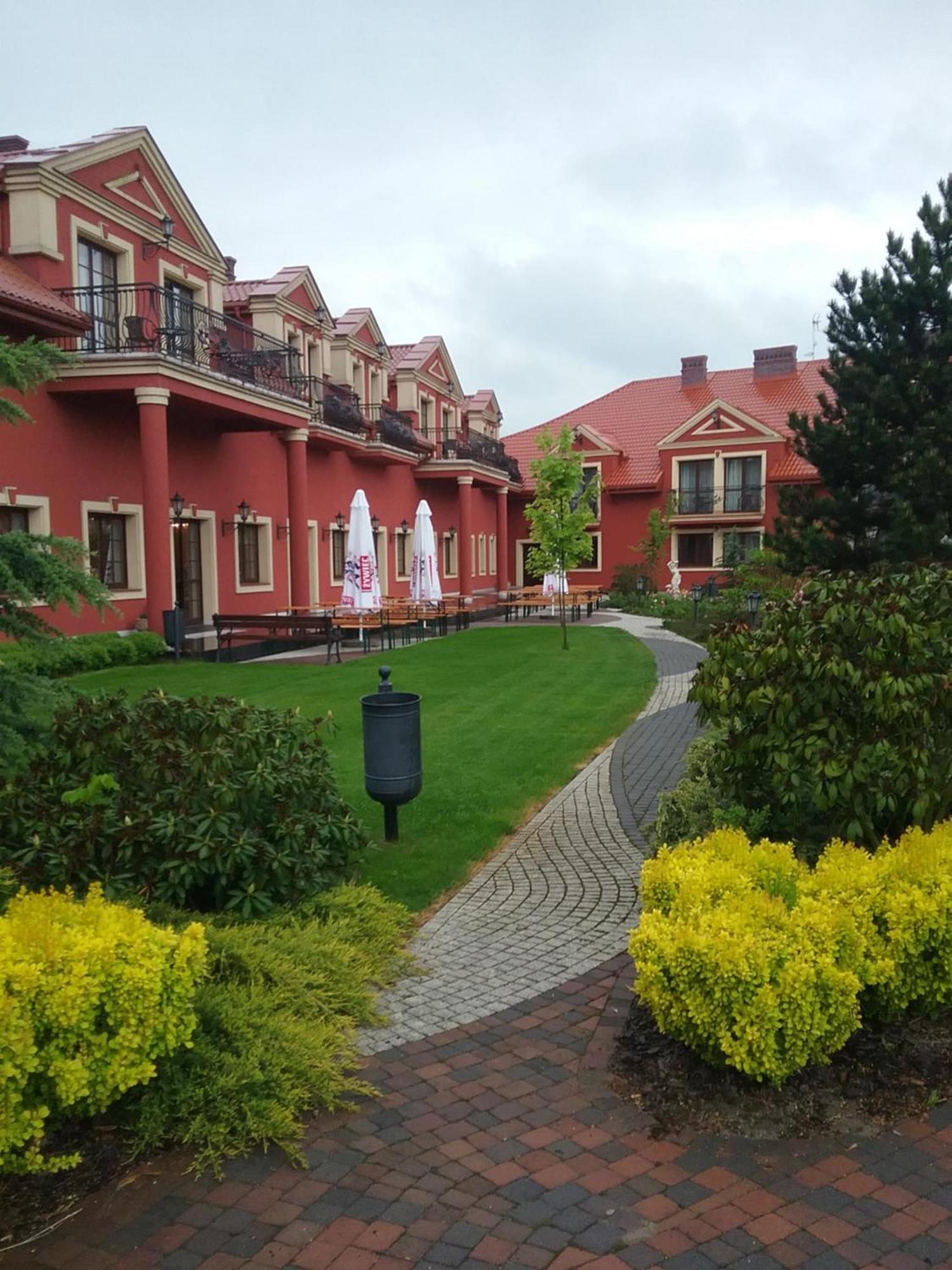 Hotel Milord Pultusk Exterior photo